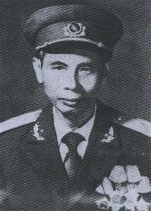 Thiếu tướng Đào Hữu Liêu - PTL Binh chủng Công binh, PCN Tổng cục Xây dựng kinh tế.